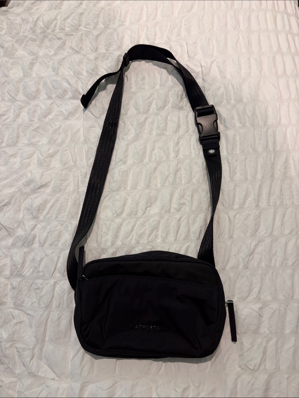 Athleta Black Women’s Belt Bag with Front Zip Pocket